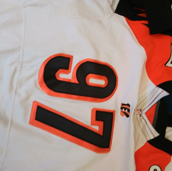 Authentic football jerseys size 56 - Picture 2 of 4